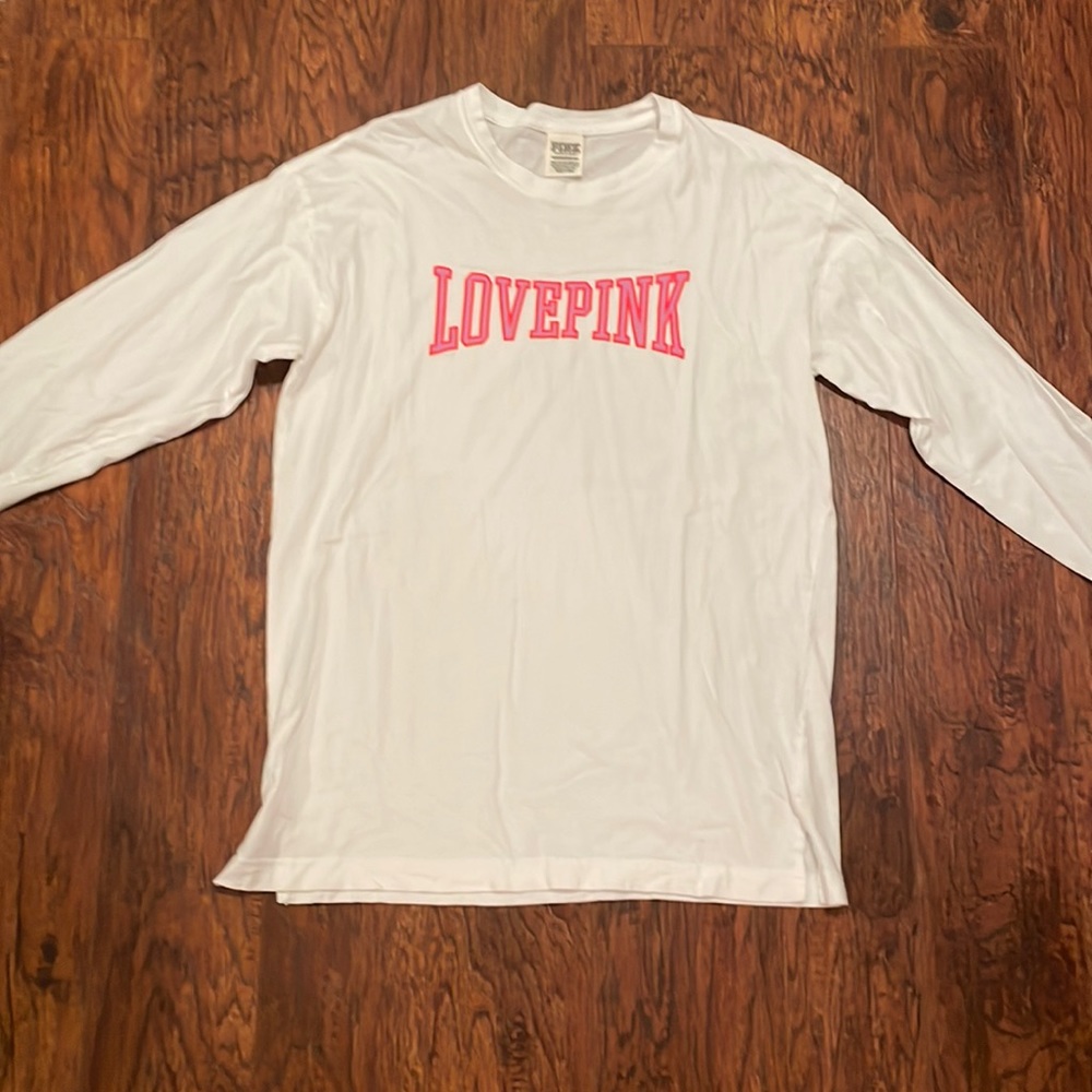 PINK Victoria’s Secret tee